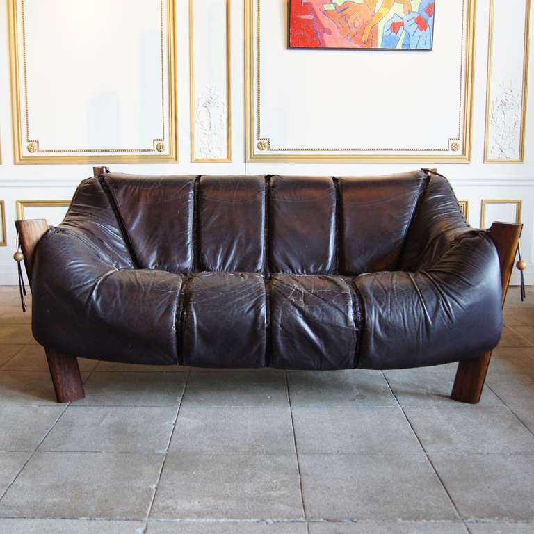 Leather Lounge Sofa by Percival Lafer, Brazil, Circa 1960 image 5