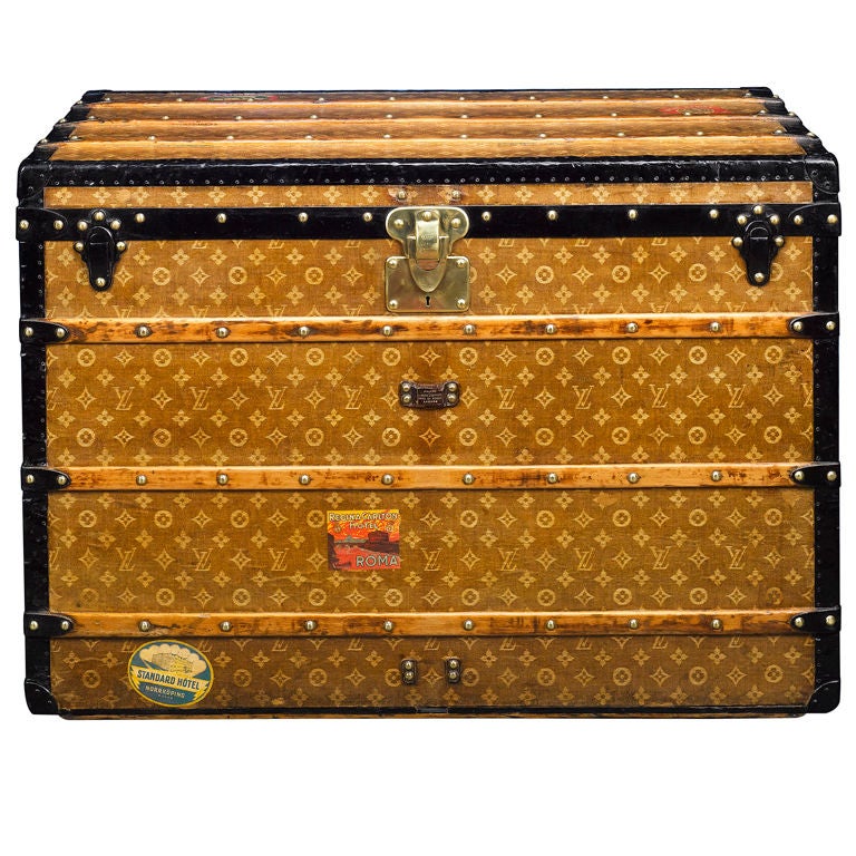 Extraordinary Louis Vuitton Virgil Abloh Steamer Trunk Arrives at Heritage  Auctions